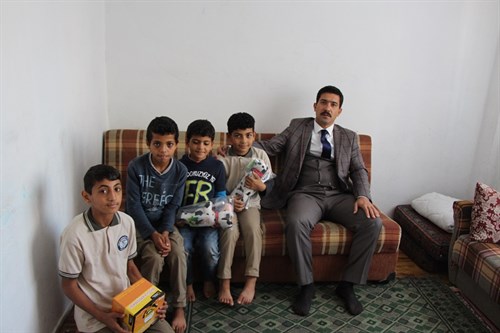 İlçemiz Kaymakamı Abdulselam Öztürk Dar Gelirli Aileleri Ziyaret Ediyor